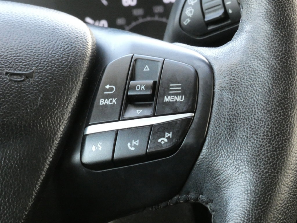 Certified 2020 Ford Escape SEL AWD/4WD image 13
