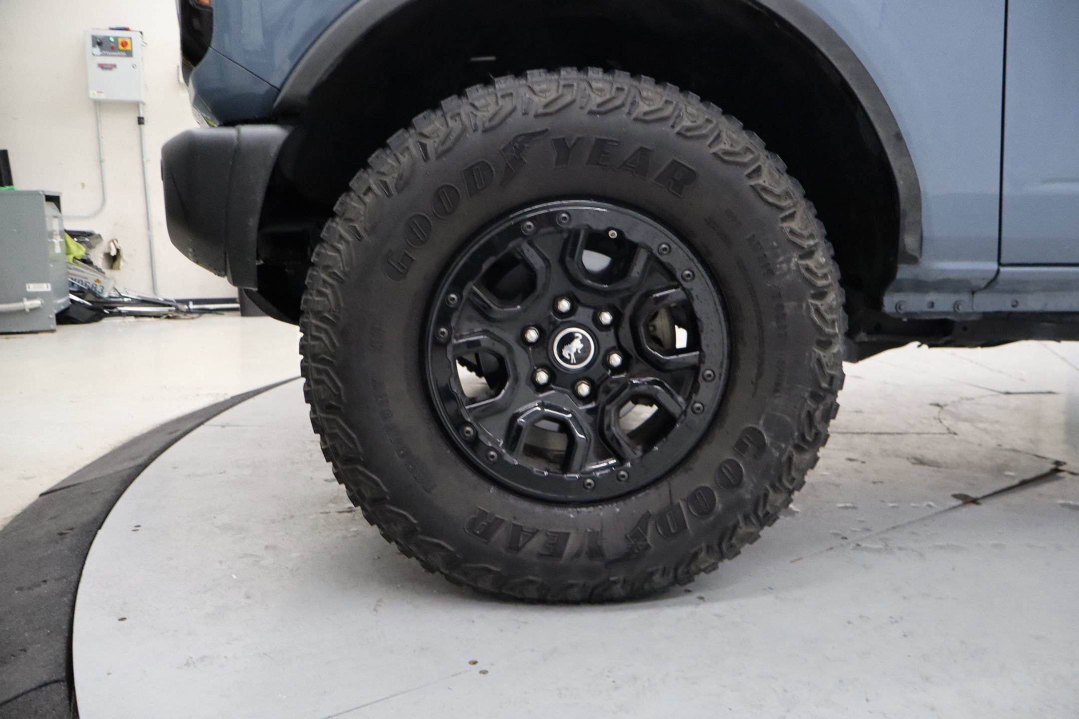 Certified 2023 Ford Bronco Wildtrak image 16