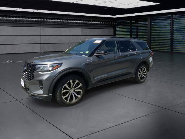 Certified 2026 Ford Explorer ST-Line AWD/4WD image 6