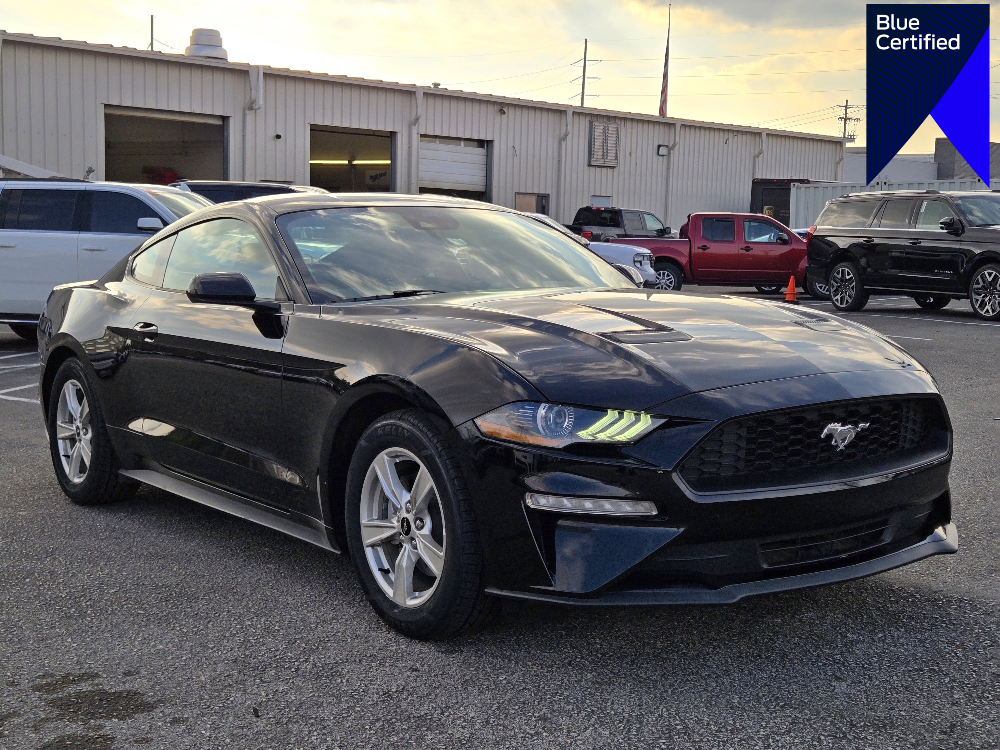 Certified 2022 Ford Mustang Coupe image 1