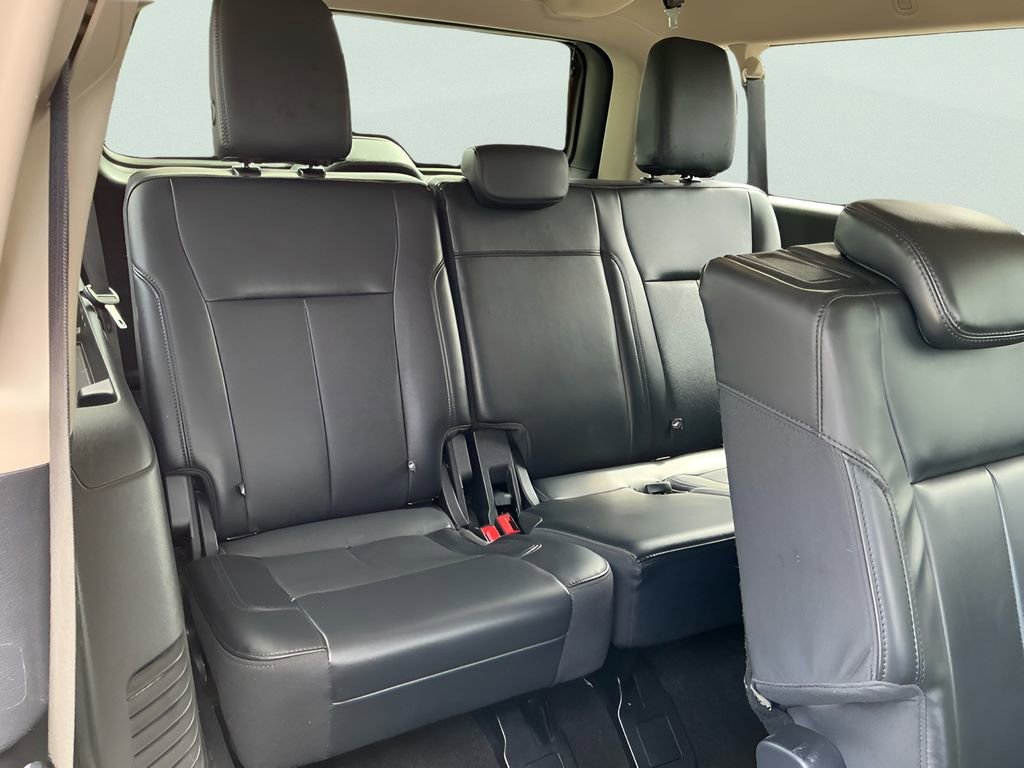 Certified 2023 Ford Expedition Max XLT image 17