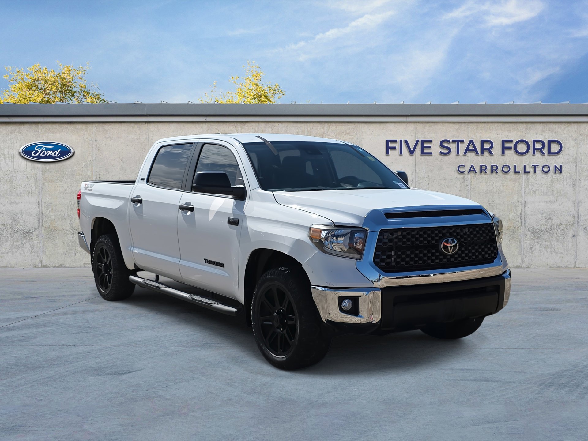 Used 2020 Toyota Tundra SR5 w/ SR5 Leather Package image 1