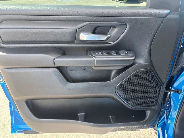 Used 2025 RAM 1500 Warlock AWD/4WD image 12