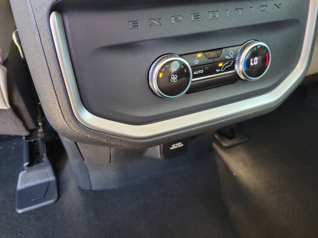 Certified 2025 Ford Expedition Max Active AWD/4WD image 20