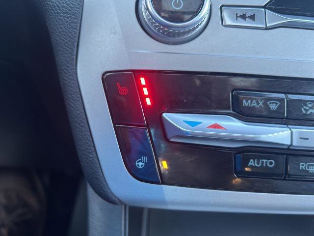 Certified 2022 Ford Explorer XLT w/ Equipment Group 202A image 35