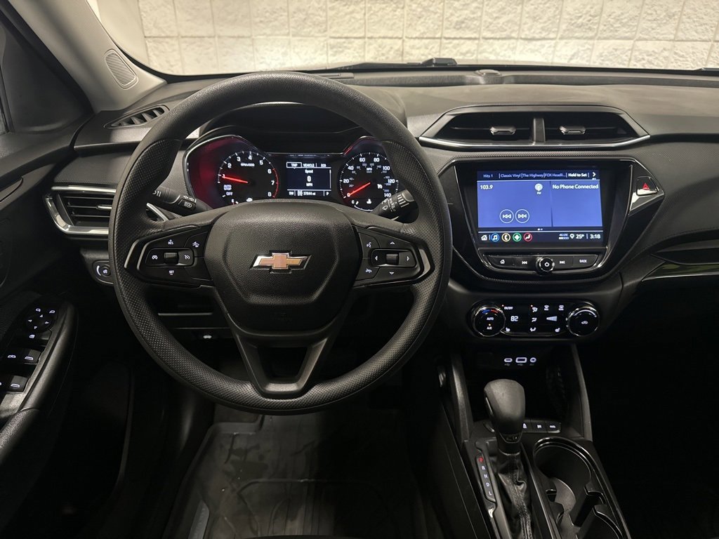 Used 2023 Chevrolet TrailBlazer LT w/ Convenience Package image 19