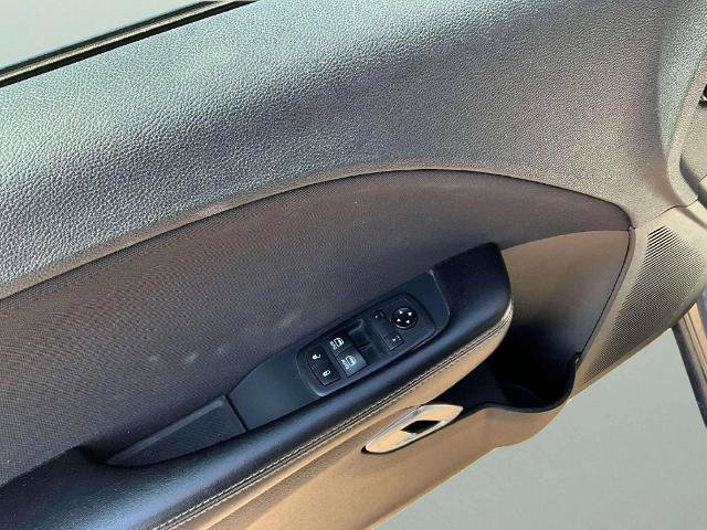 Used 2019 Dodge Challenger SXT RWD image 16