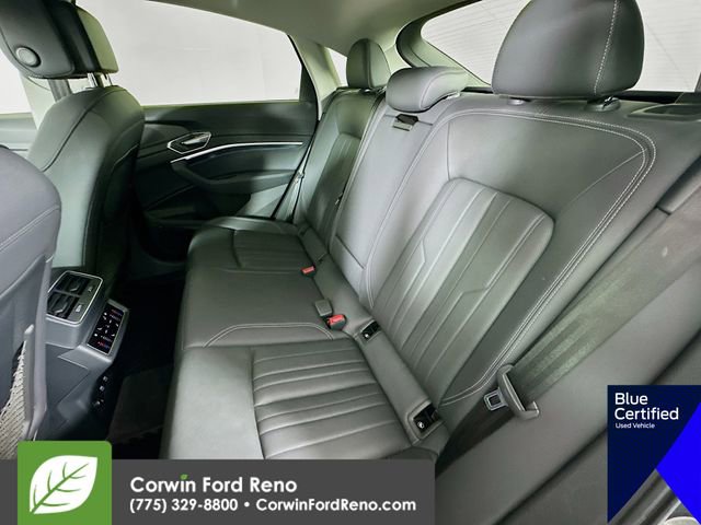 Used 2021 Audi e-tron Premium Plus w/ Premium Plus Package AWD/4WD image 29