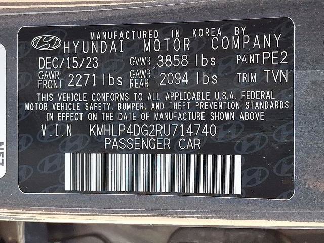 Used 2024 Hyundai Elantra Limited FWD image 29