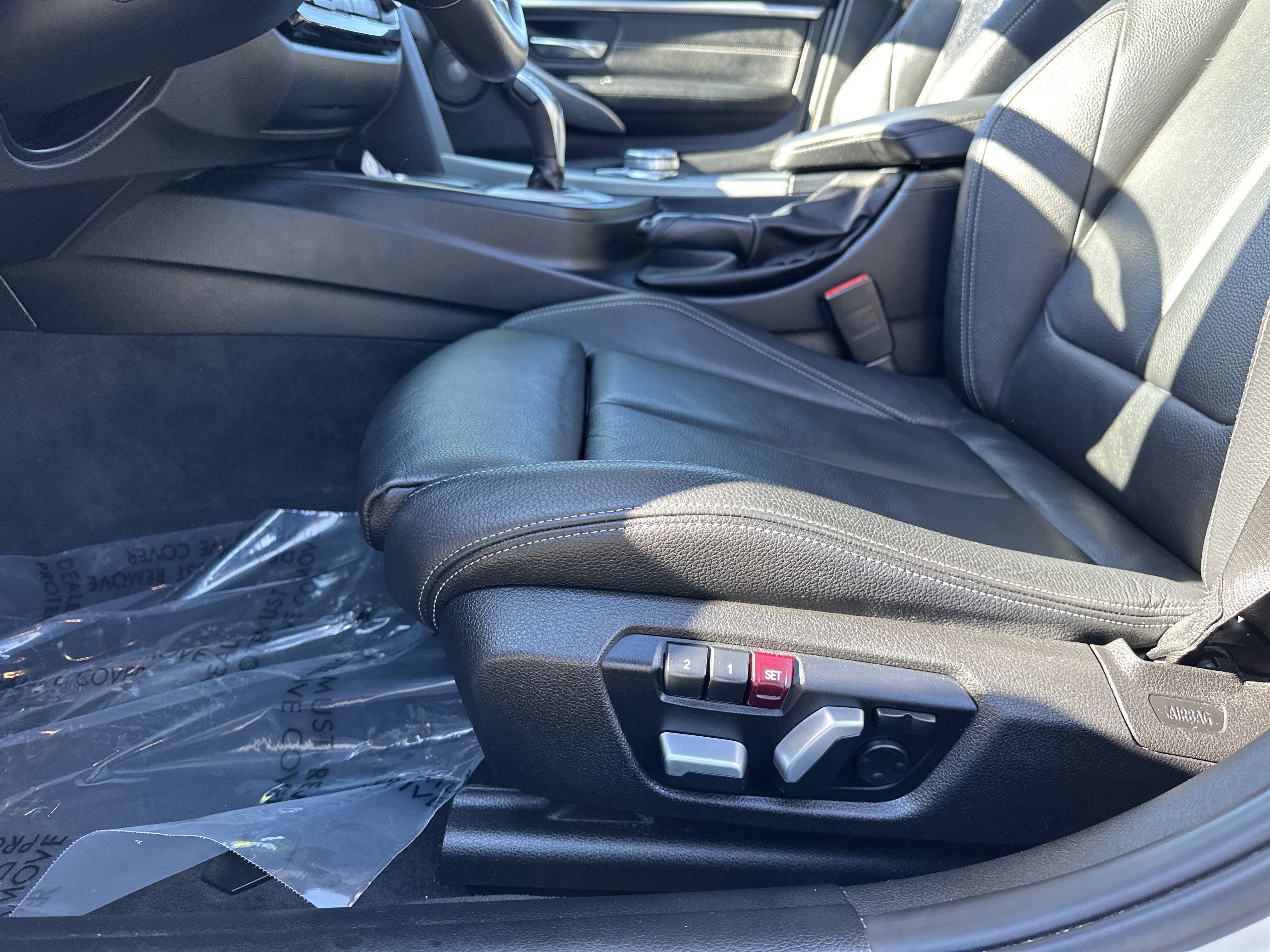 Used 2018 BMW 330i xDrive 330i xDrive image 11