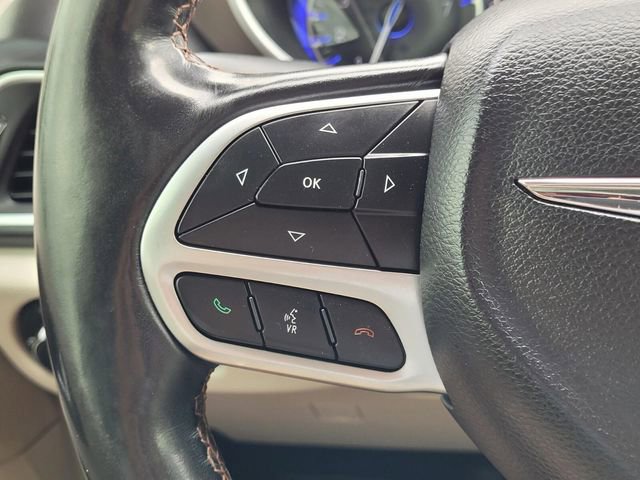 Used 2019 Chrysler Pacifica Touring-L Plus w/ Tire & Wheel Group image 32