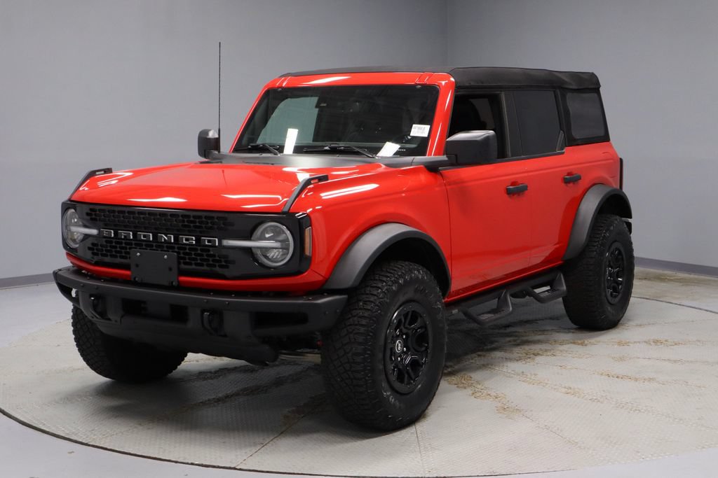 Certified 2024 Ford Bronco Wildtrak AWD/4WD image 9