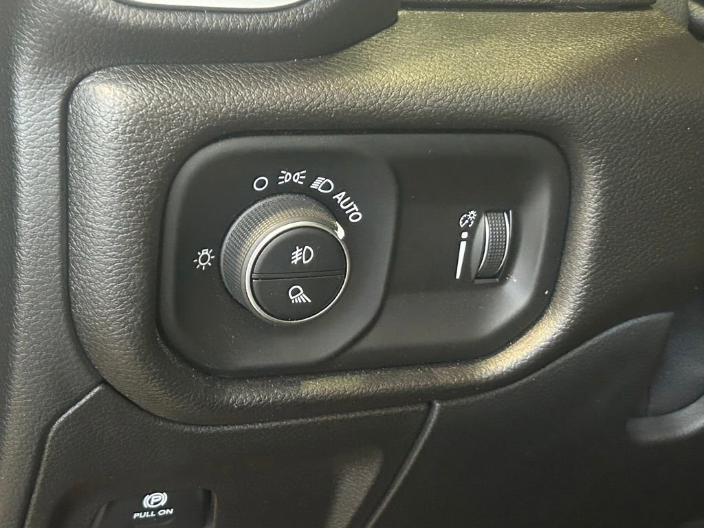 Used 2022 RAM 1500 Big Horn image 35