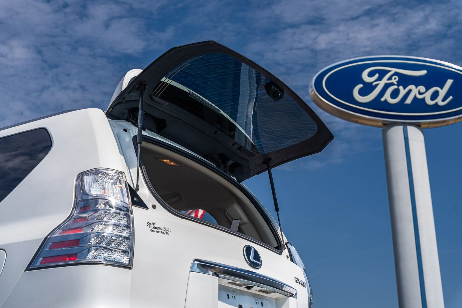 Used 2020 Lexus GX 460 Premium w/ Premium Package image 17