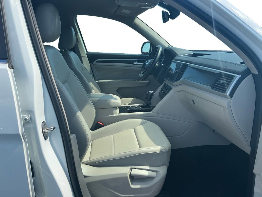 Used 2021 Volkswagen Atlas SE FWD image 22
