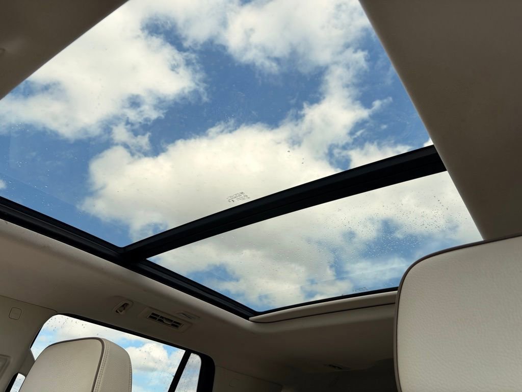 Used 2023 GMC Yukon Denali image 25