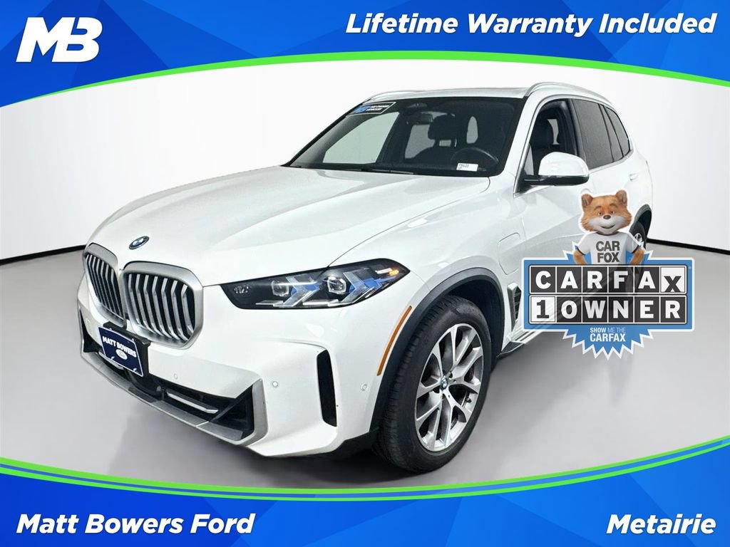 Used 2025 BMW X5 xDrive50e AWD/4WD image 1