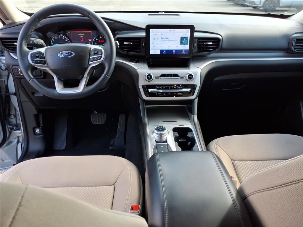 Certified 2023 Ford Explorer XLT image 15