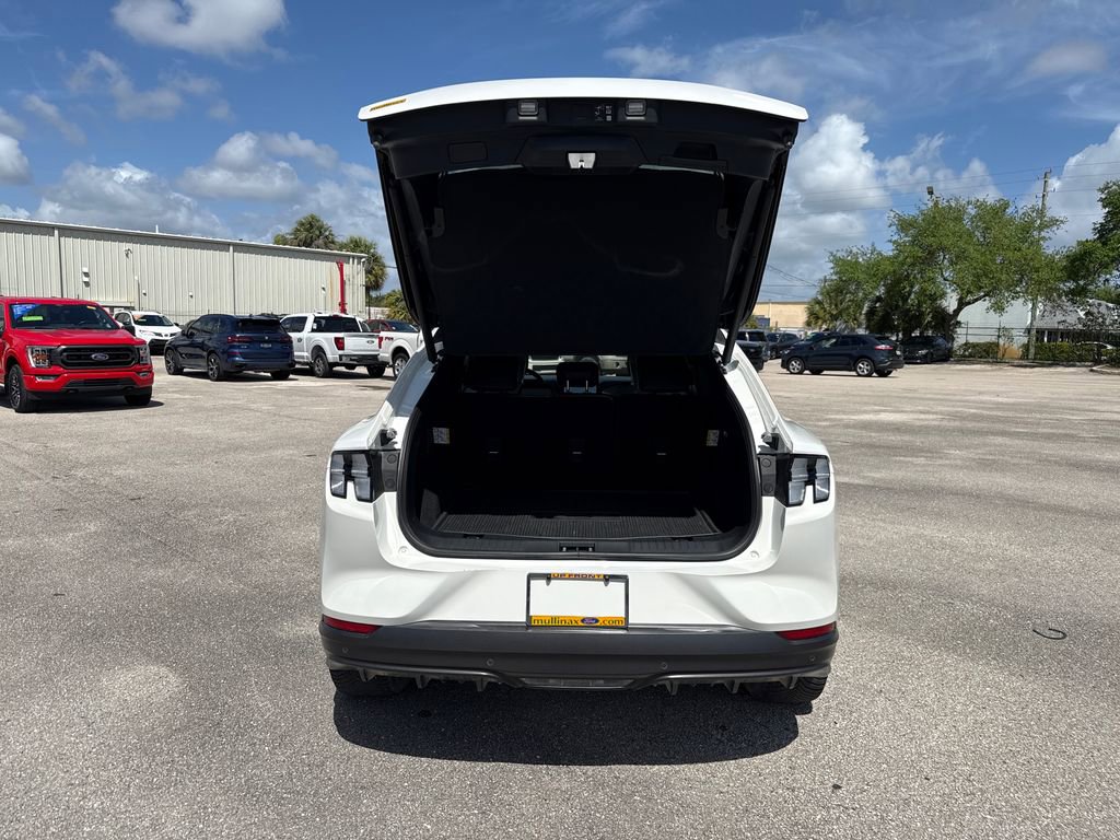 Certified 2025 Ford Mustang Mach-E GT image 30