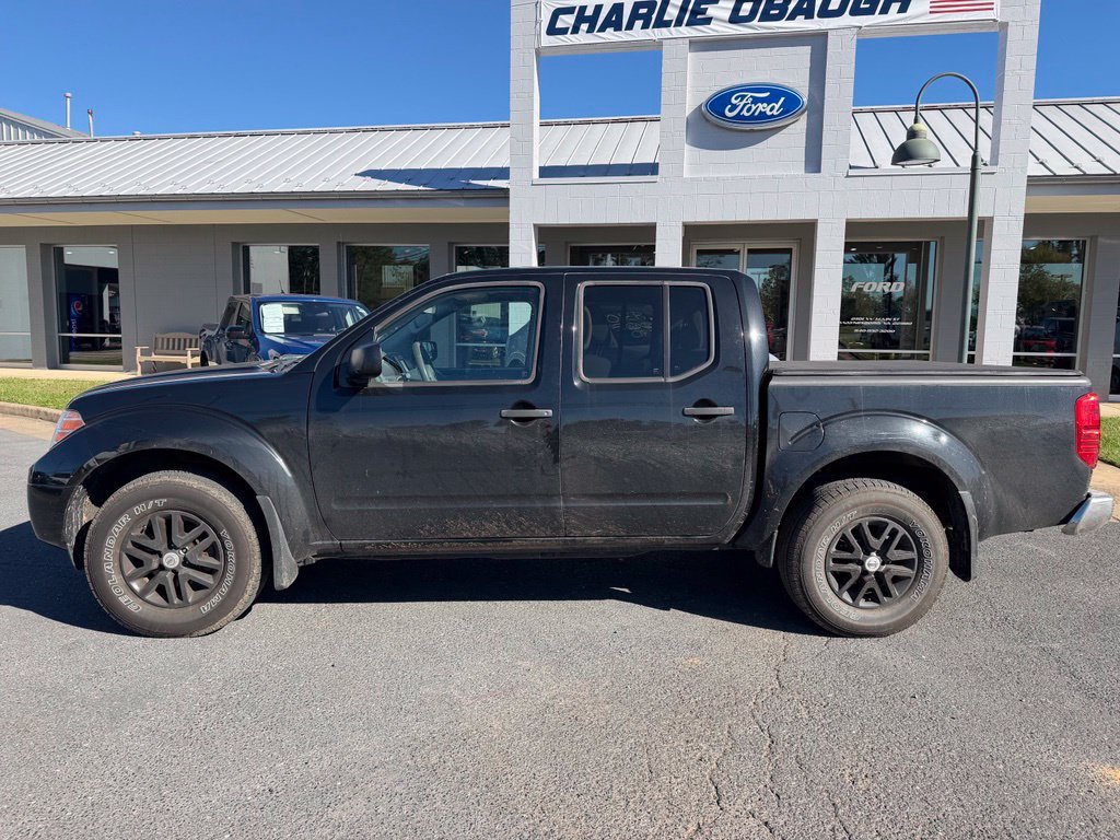 Used 2019 Nissan Frontier SV AWD/4WD image 2