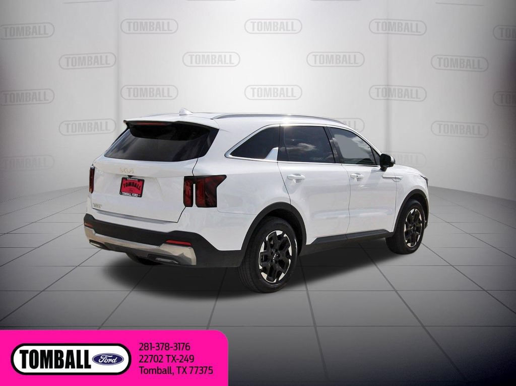 Used 2026 Kia Sorento S FWD image 8