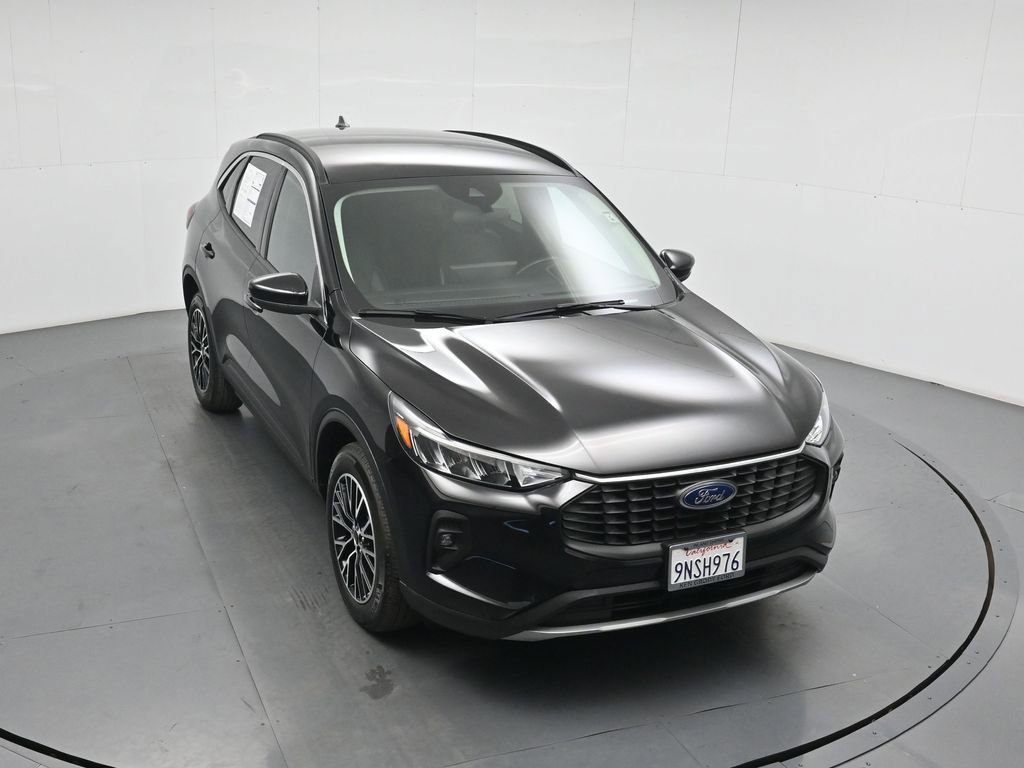 Certified 2023 Ford Escape SE FWD image 36