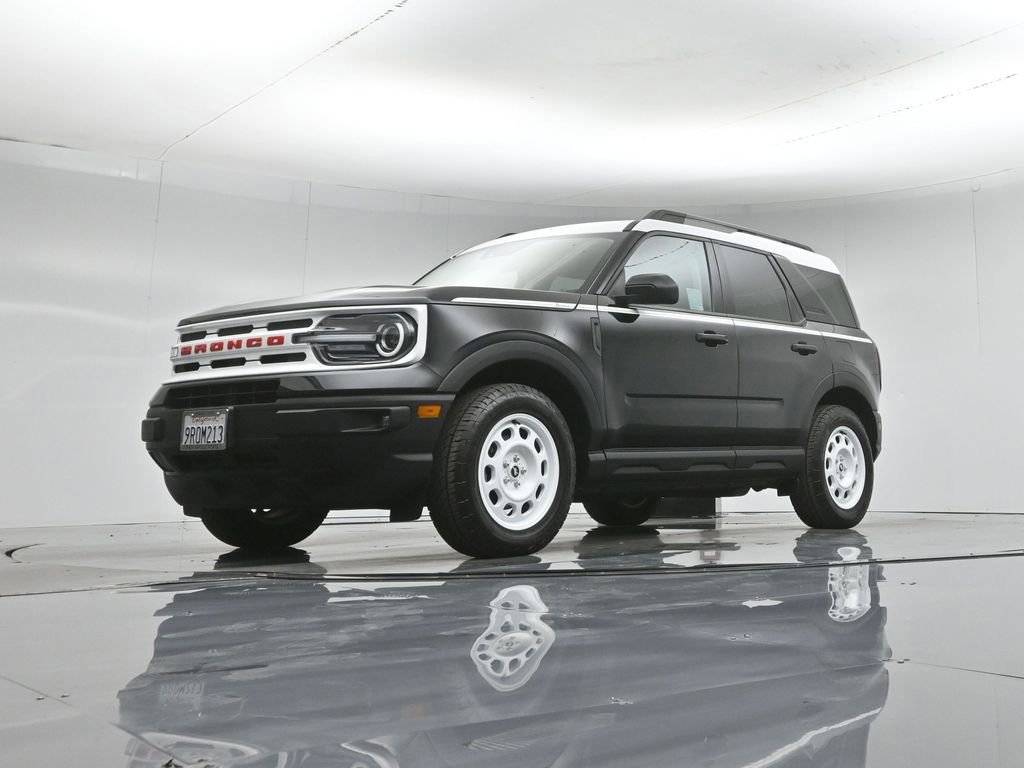 Certified 2024 Ford Bronco Sport Heritage w/ Heritage Convenience Package AWD/4WD image 28