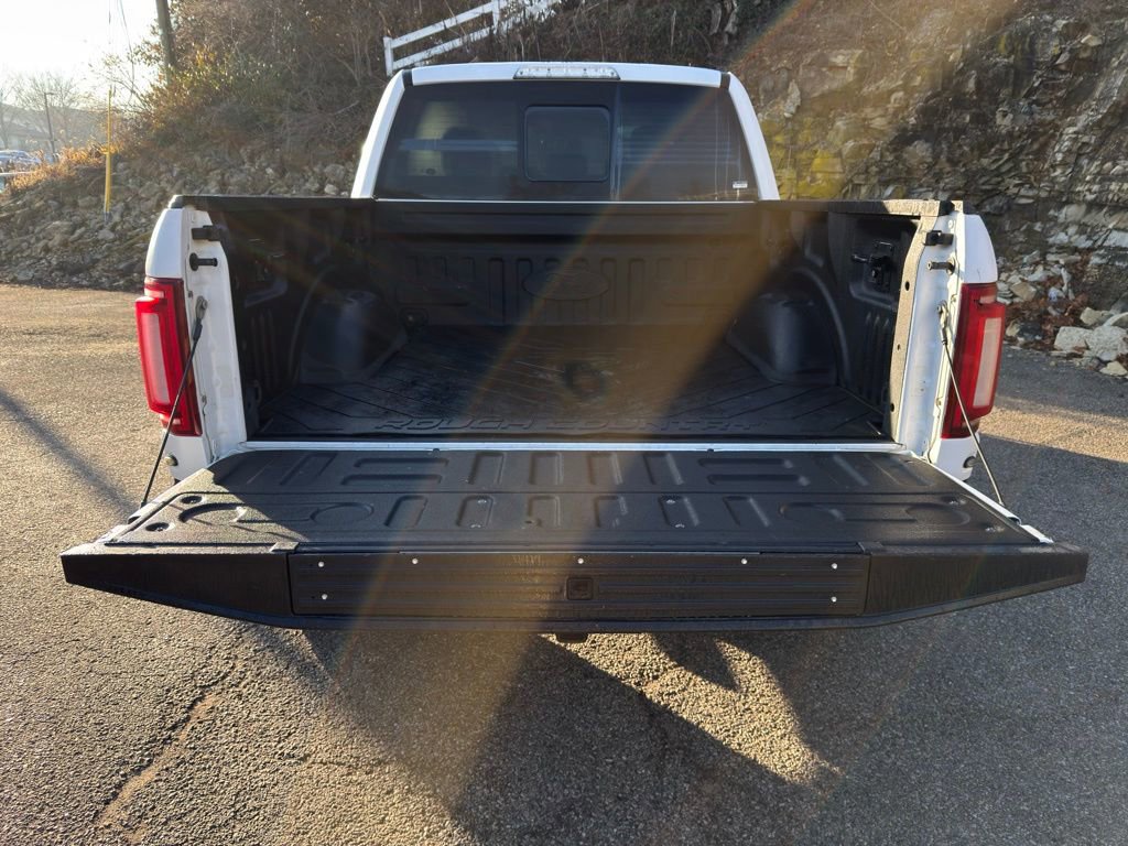 Certified 2019 Ford F150 Raptor w/ Equipment Group 801A Mid image 9