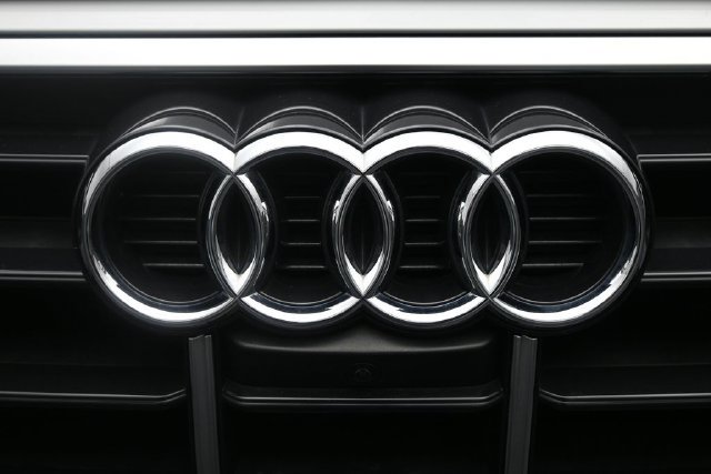 Used 2025 Audi Q5 2.0T Premium Plus w/ Premium Plus Package AWD/4WD image 30