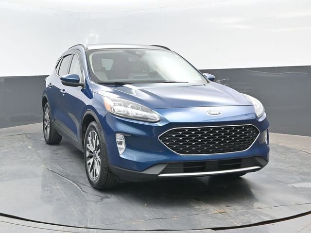 Certified 2020 Ford Escape Titanium AWD/4WD image 2