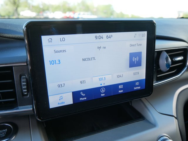 Certified 2022 Ford Explorer XLT w/ Equipment Group 202A AWD/4WD image 27