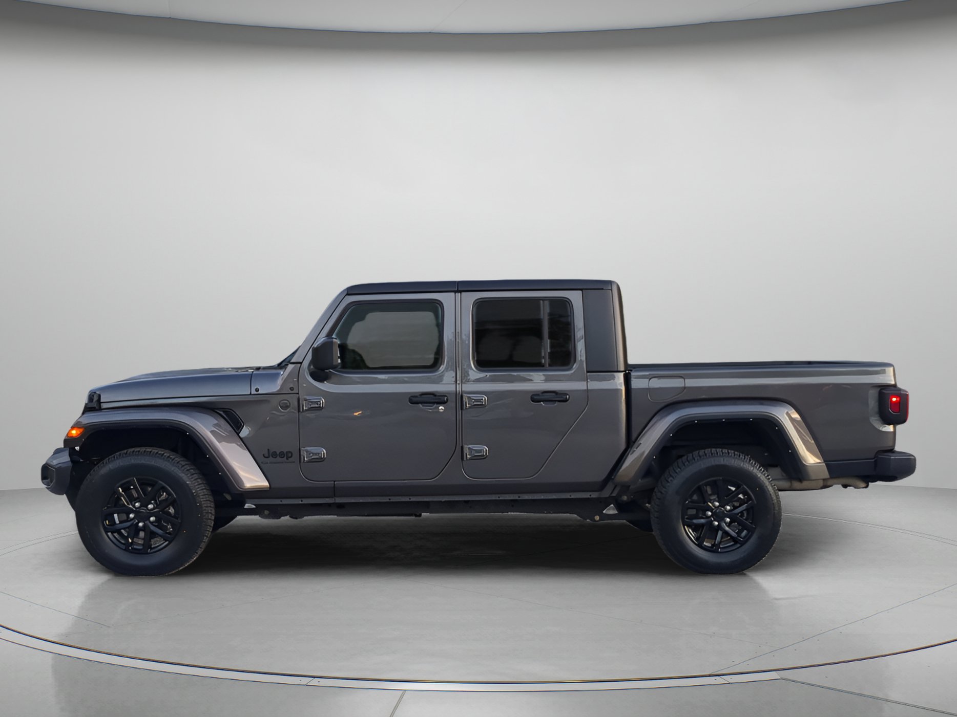 Used 2022 Jeep Gladiator Sport AWD/4WD image 41