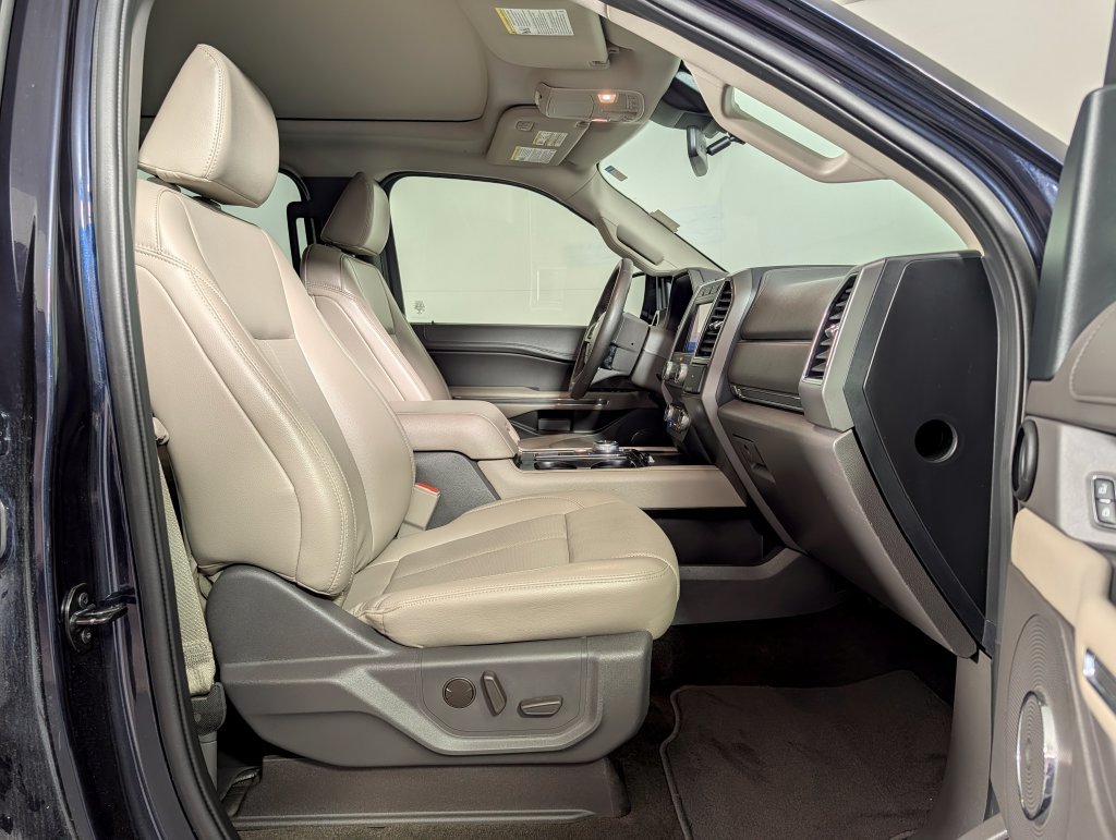 Certified 2021 Ford Expedition XLT RWD image 11