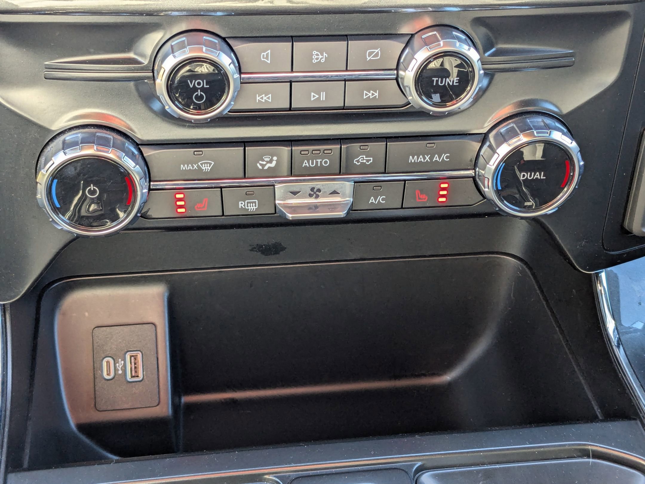 Certified 2023 Ford F150 XLT w/ Equipment Group 302A High image 26