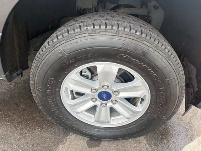Certified 2017 Ford F150 XLT AWD/4WD image 4