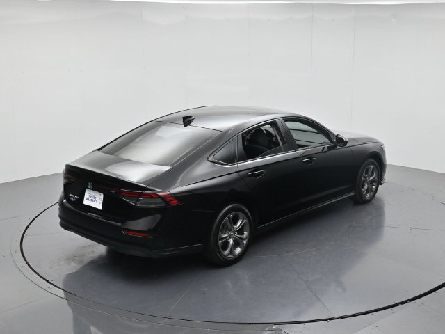 Used 2024 Honda Accord EX image 39
