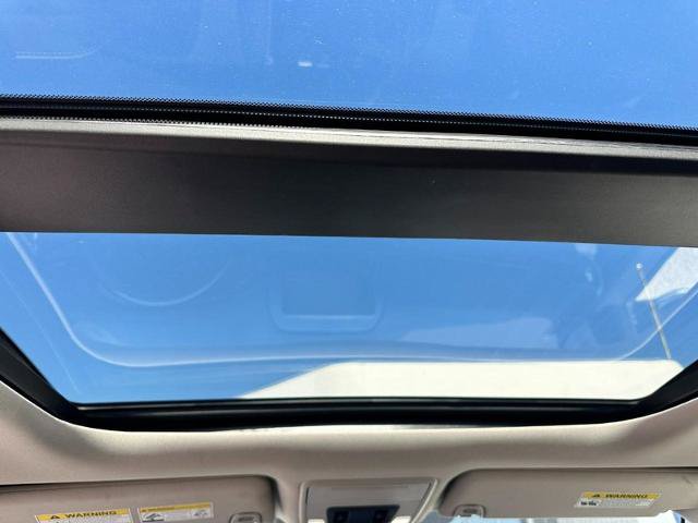 Used 2023 Honda Pilot Elite image 13