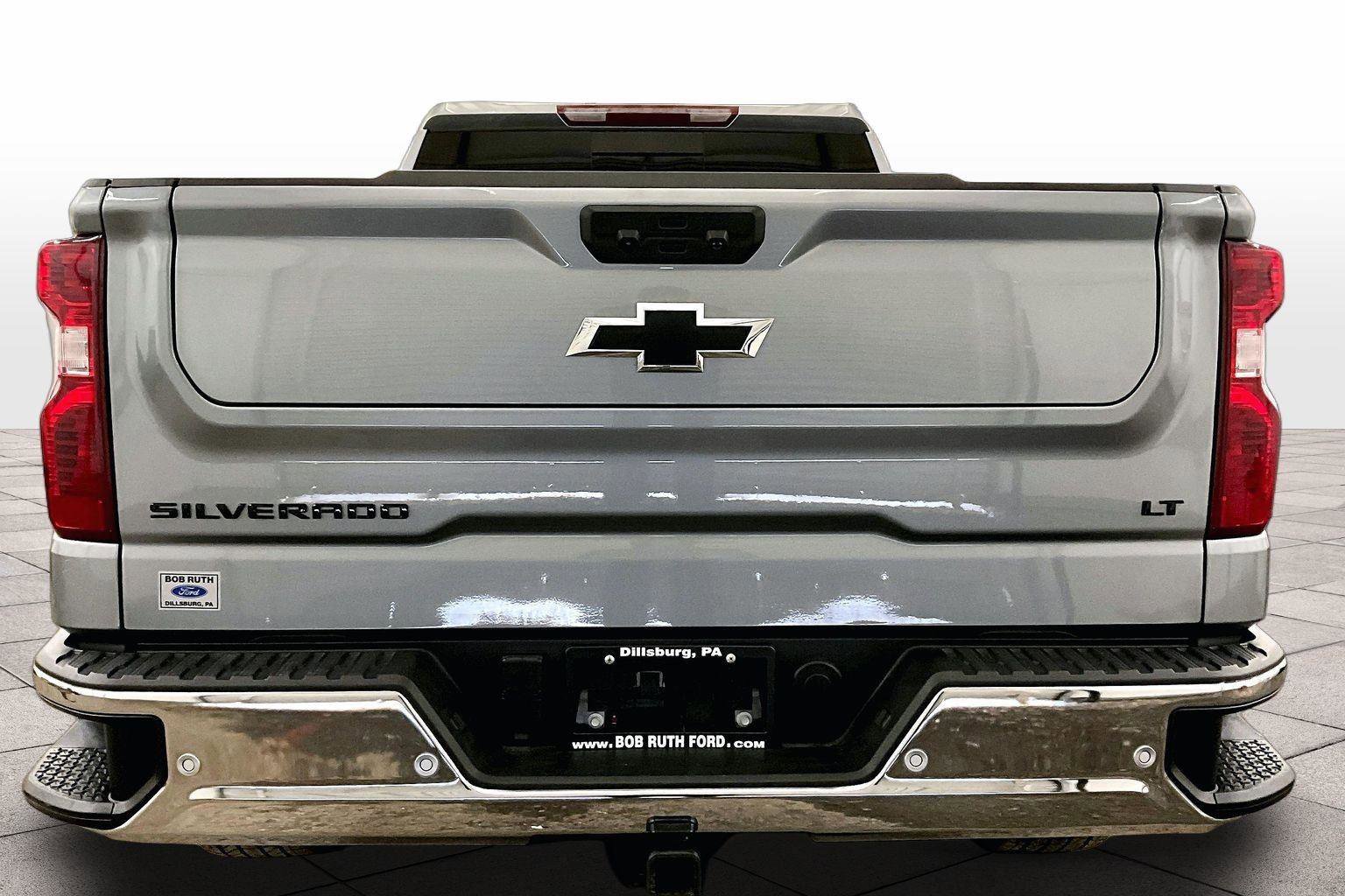 Used 2025 Chevrolet Silverado 1500 LT w/ Safety Package image 4