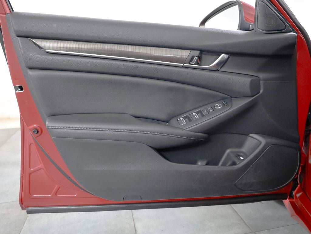 Used 2020 Honda Accord Sport image 21