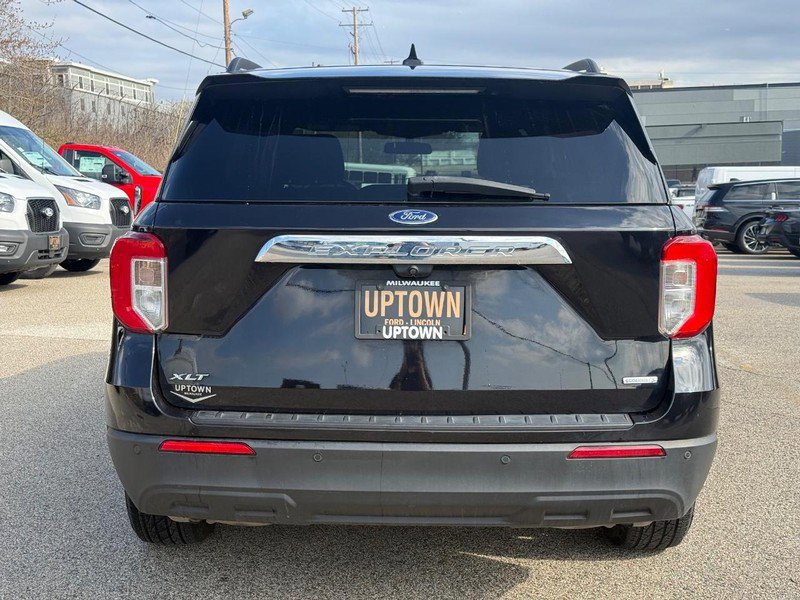 Certified 2020 Ford Explorer XLT RWD image 3