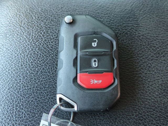 Used 2022 Jeep Gladiator Sport AWD/4WD image 27