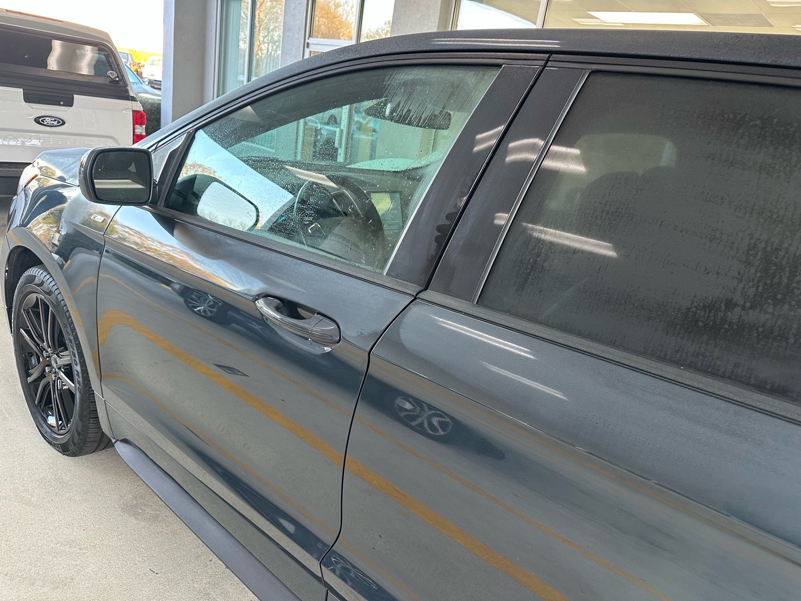 Certified 2024 Ford Edge ST-Line w/ Class II Trailer Tow Package AWD/4WD image 12
