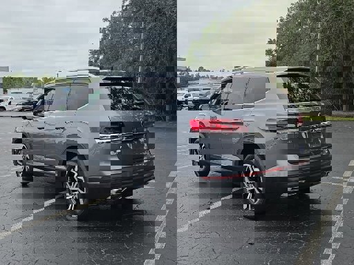 Used 2022 Volkswagen Atlas SEL image 3