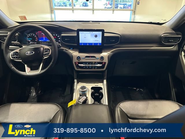 Certified 2024 Ford Explorer XLT w/ Equipment Group 202A AWD/4WD image 9