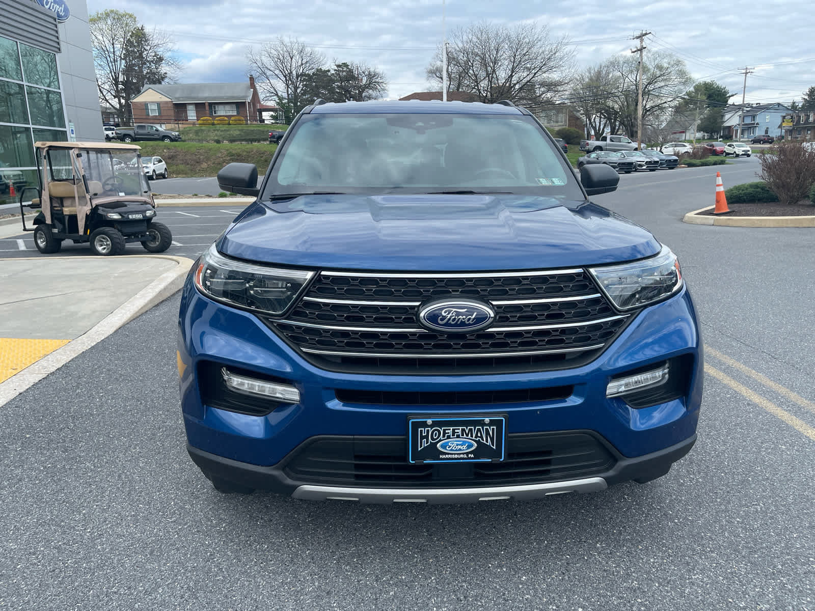 Certified 2022 Ford Explorer XLT w/ Equipment Group 202A image 8