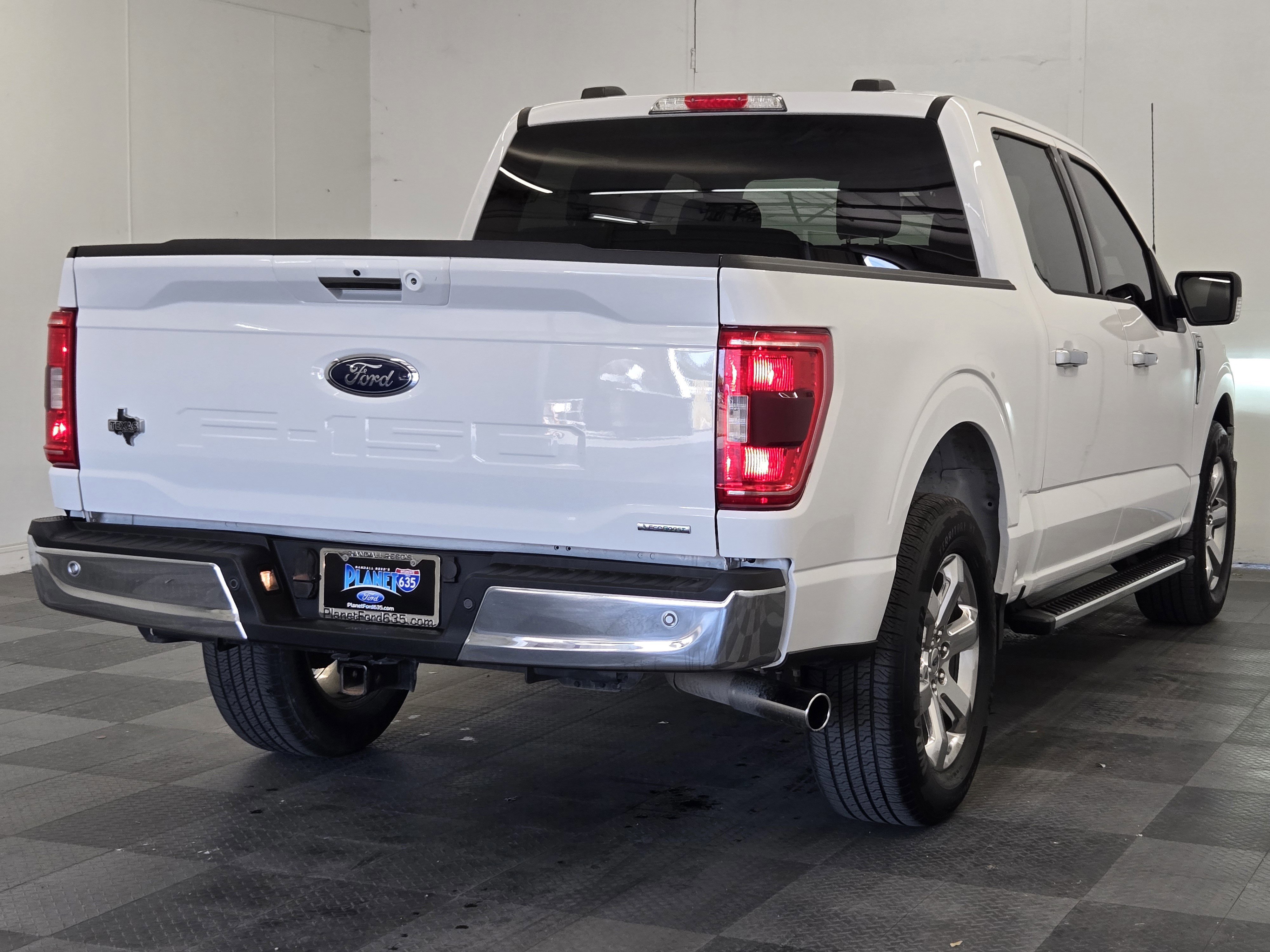 Certified 2022 Ford F150 XLT w/ Equipment Group 302A High image 4