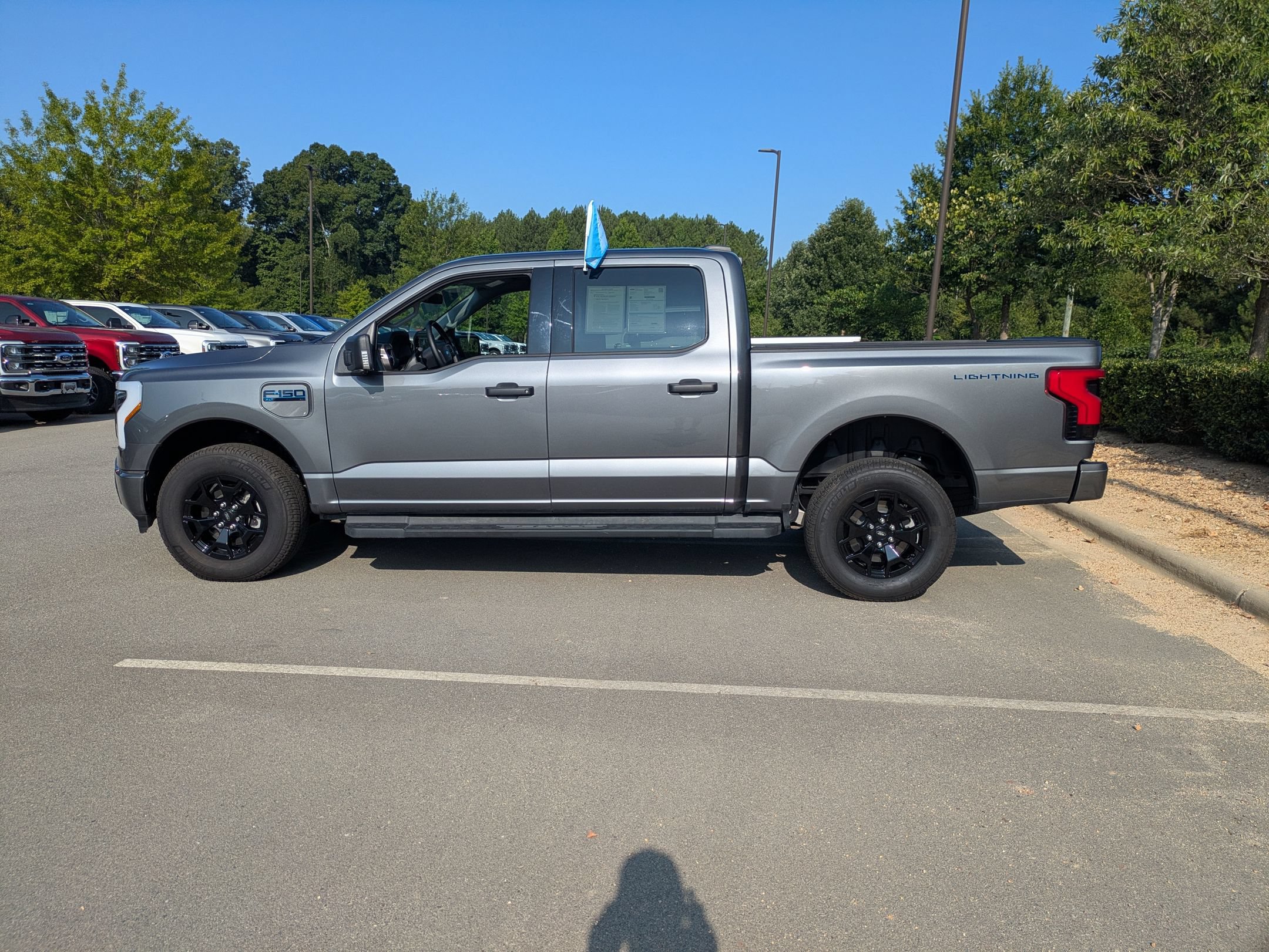 Certified 2025 Ford F150 Lightning XLT w/ Max Trailer Tow Package AWD/4WD image 7