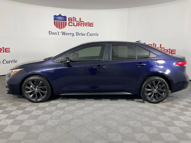 Used 2023 Toyota Corolla SE image 2