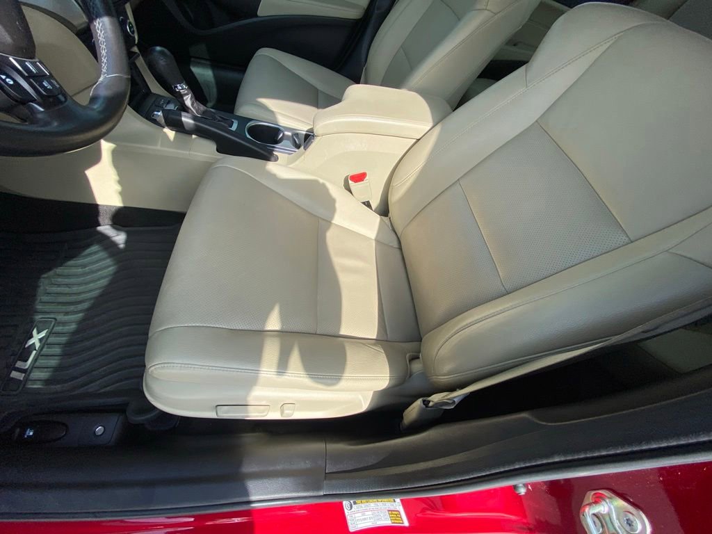 Used 2017 Acura ILX FWD image 23