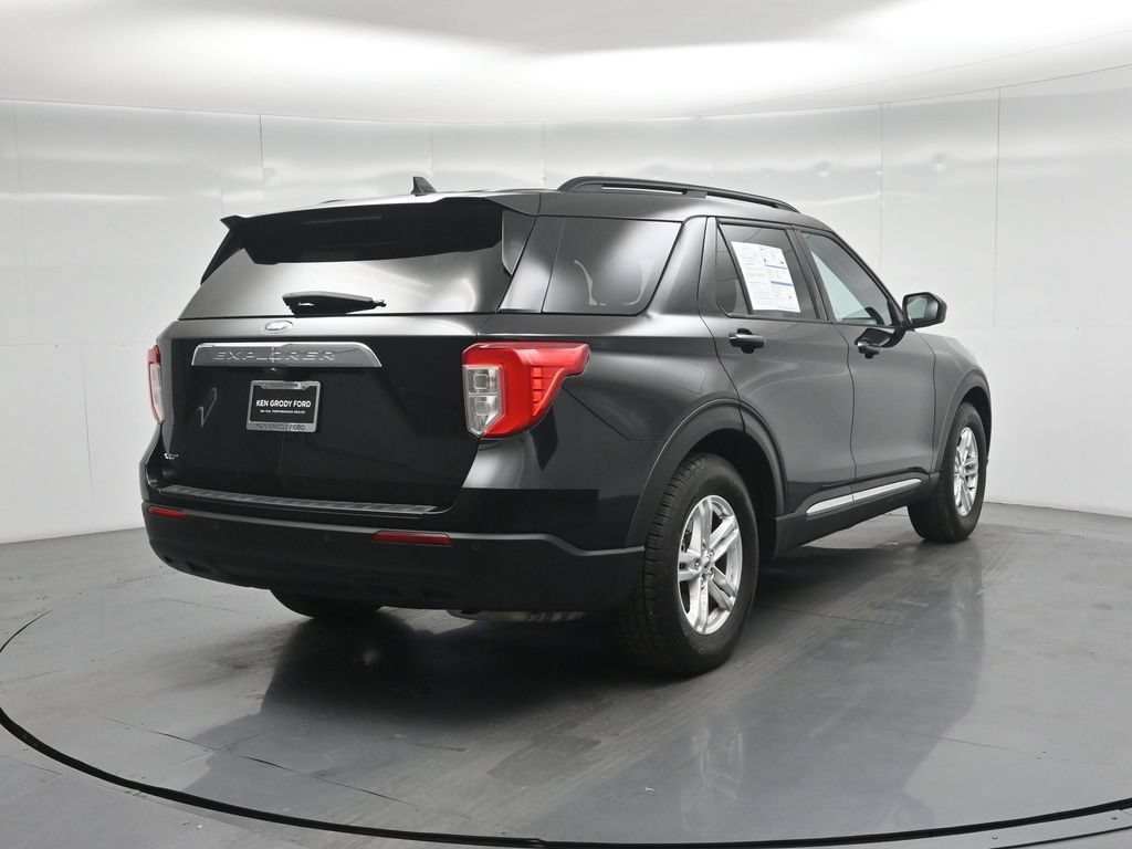 Certified 2022 Ford Explorer XLT RWD image 25